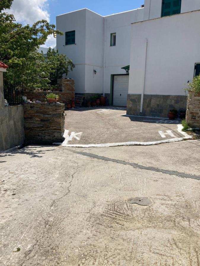 Agkyra Rooms Aladhinon Екстер'єр фото