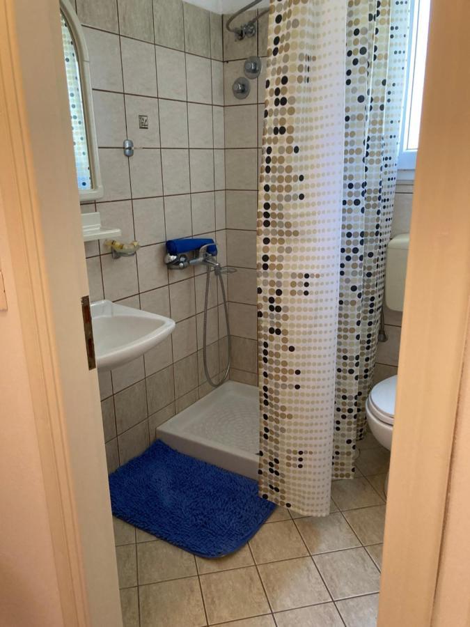 Agkyra Rooms Aladhinon Екстер'єр фото