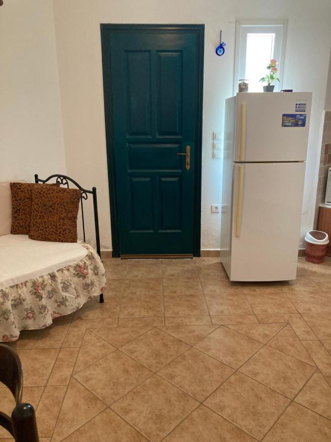 Agkyra Rooms Aladhinon Екстер'єр фото